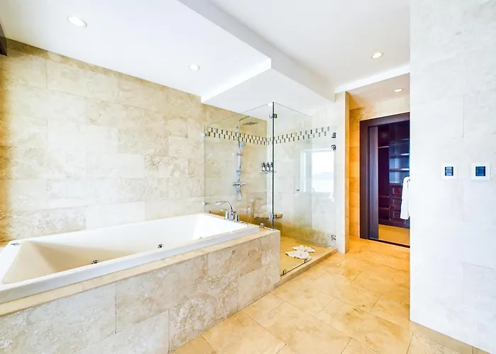 360 Splendor 309-ocean View Residence-breakfast Included! Playa Flamingo